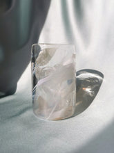 Indlæs billede til gallerivisning Swirley glas, Vintergæk 2023

