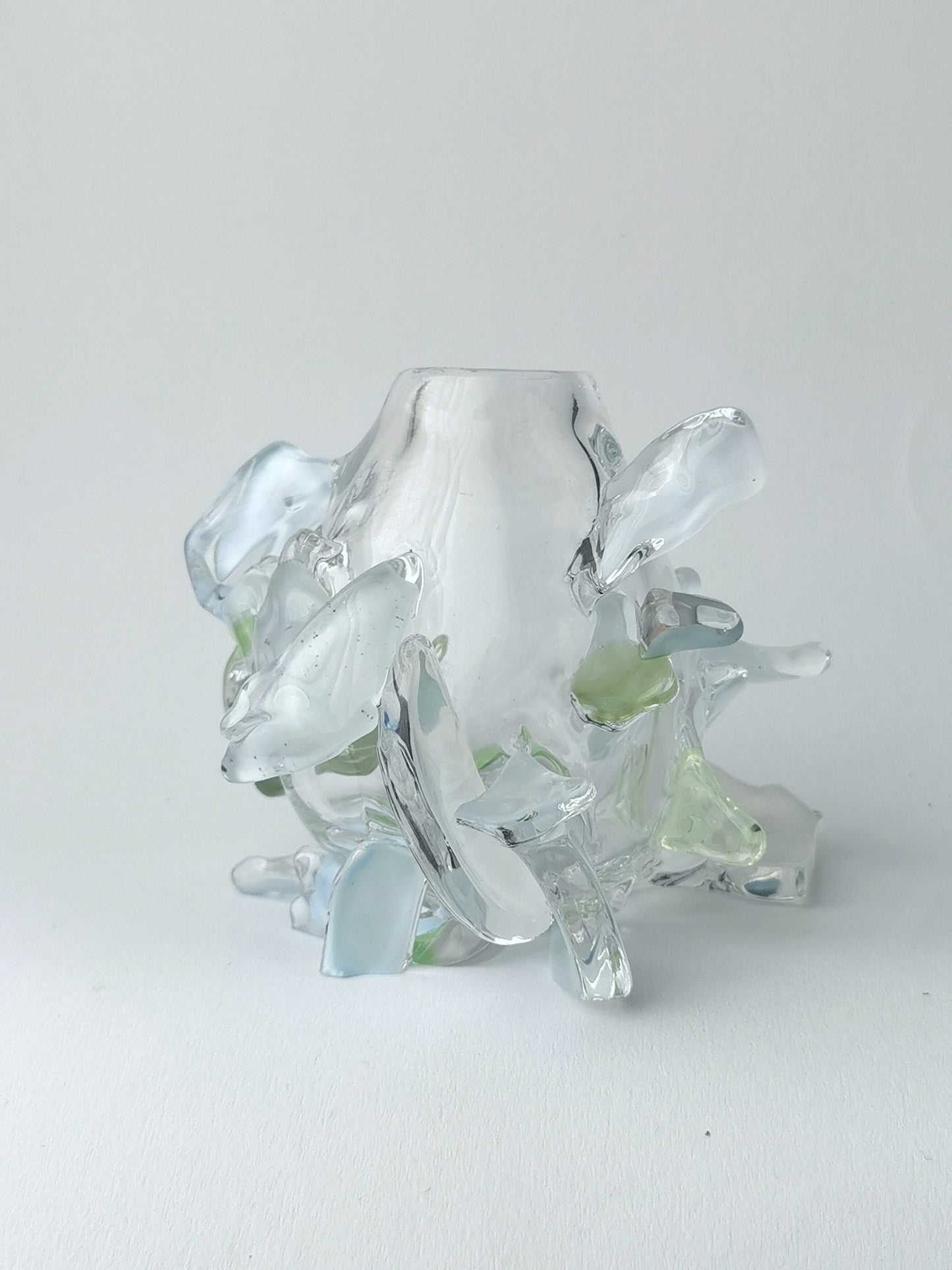 Stagevase, Aqua 2025