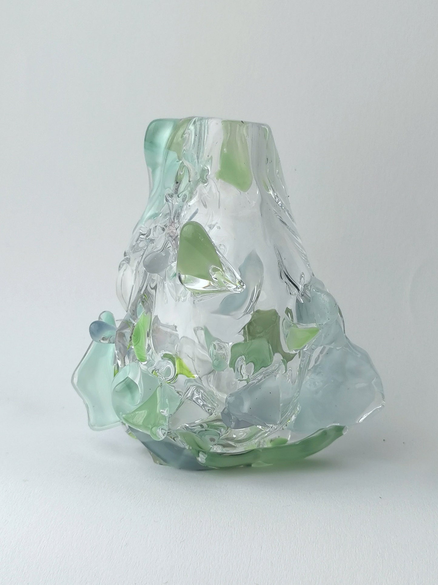 Stagevase, Aqua 2025