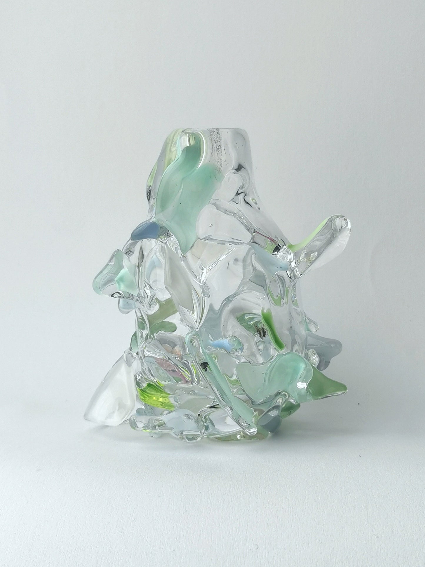 Stagevase, Aqua 2025