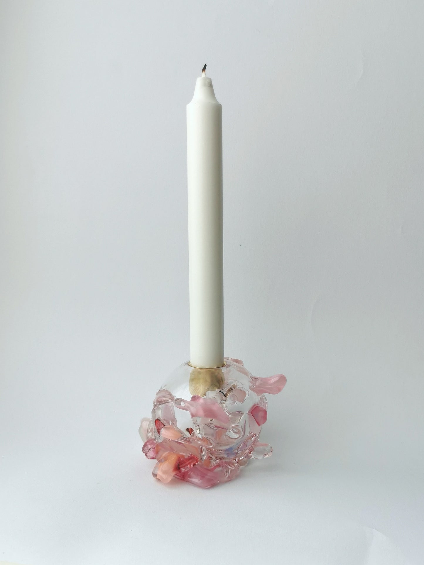 Stagevase, Rosa 2024