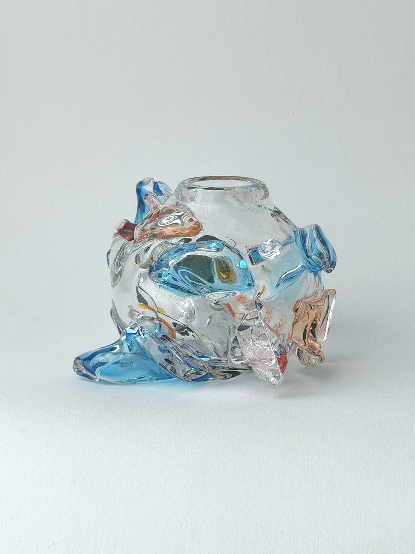 Stagevase, Karamel 2024